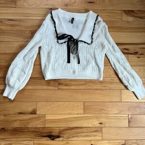 H&M white Lace-Trimmed Sweater with Black Ribbon